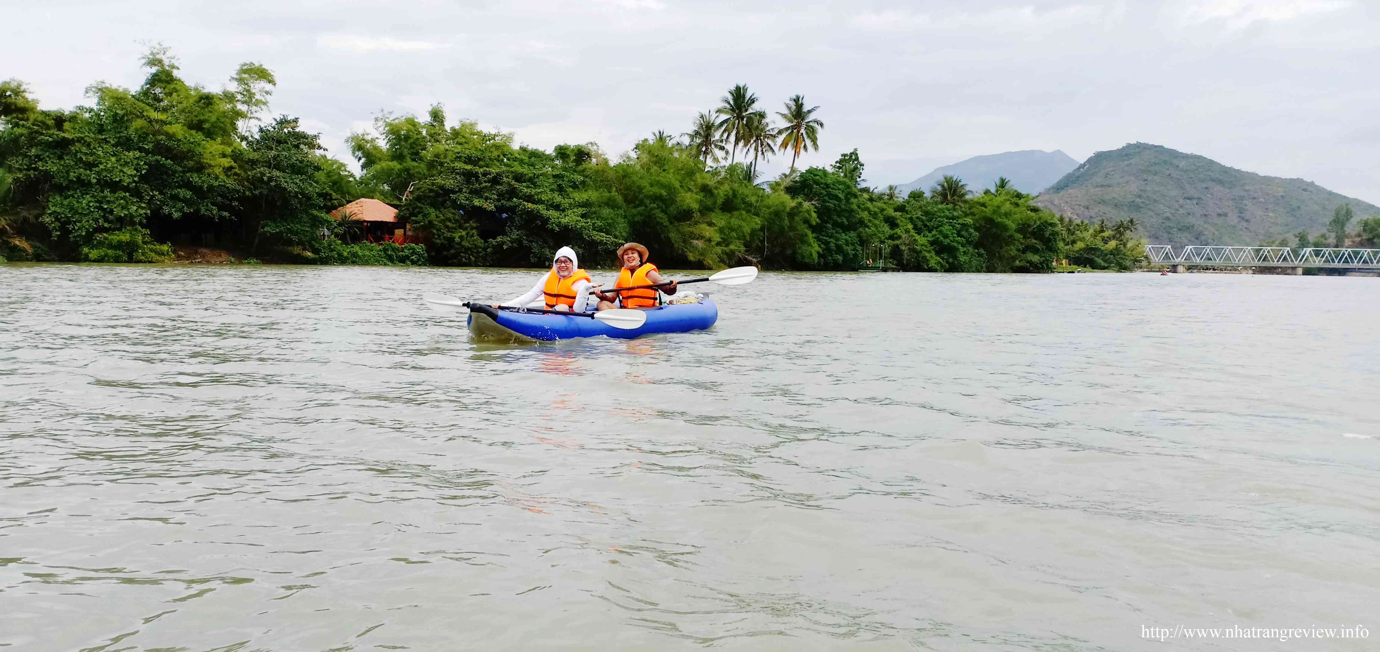 sông cái kayaking tour